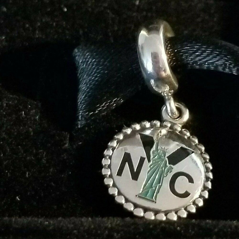 Authentic Pandora Sterling Silver New York City Dangle w/ Blue Lady Liberty RARE